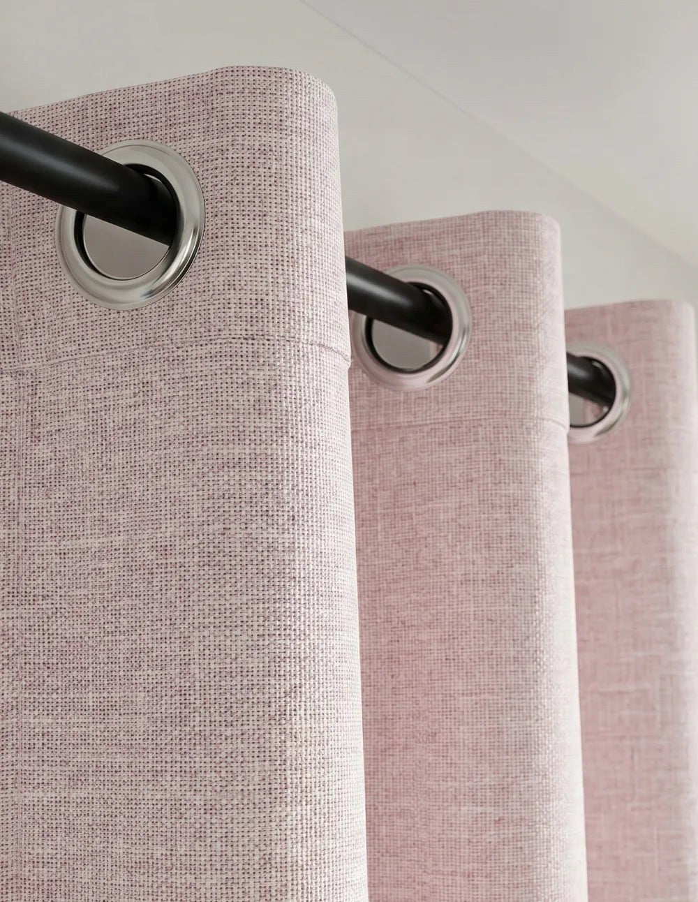 Single-Layer Heathered Blackout Curtain - Pink